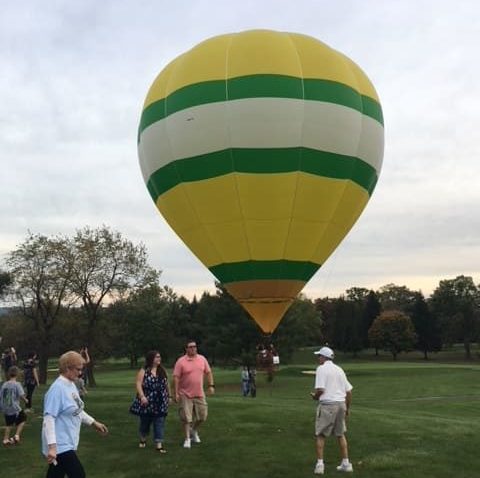 Hot air balloon rides at The Pines Country Club
