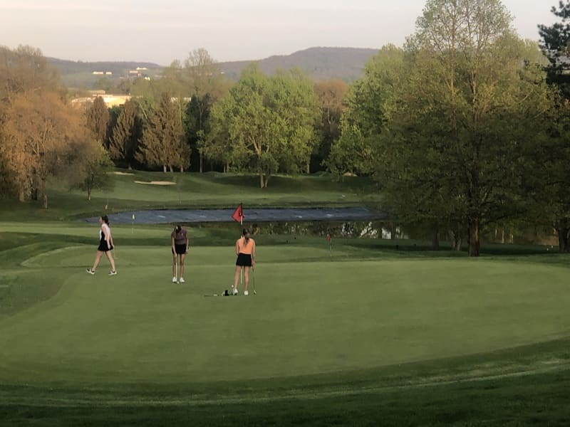 Golf Leagues in Morgantown, WV | The Pines Country Club